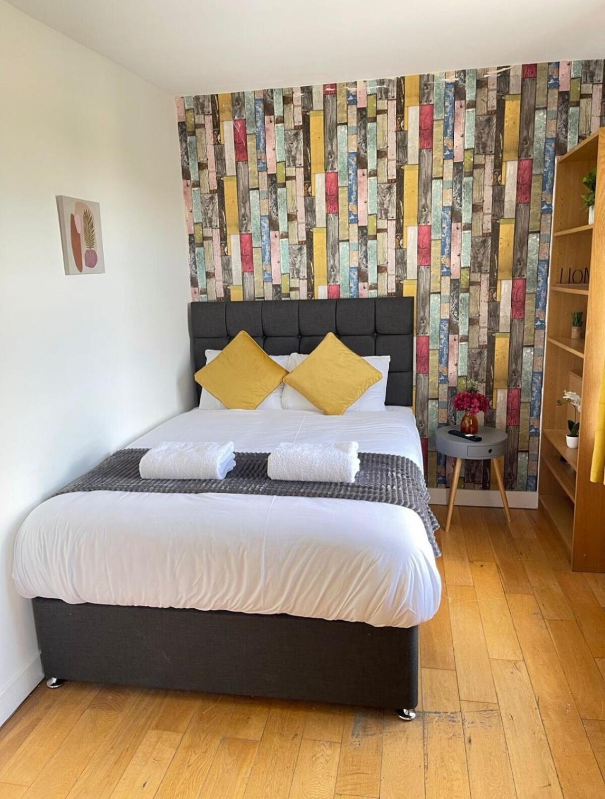 Portobello Road Artistic Studios 'Budget' Лондон Номер фото